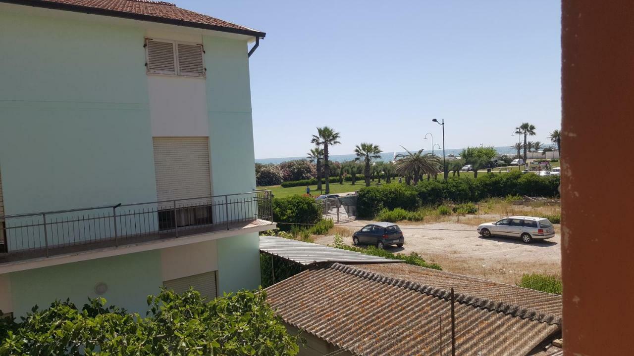 Lungomare Centro Apartment